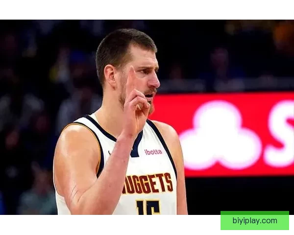 历史第一中锋约基奇半场送11助攻 常规赛助攻突破6000大关